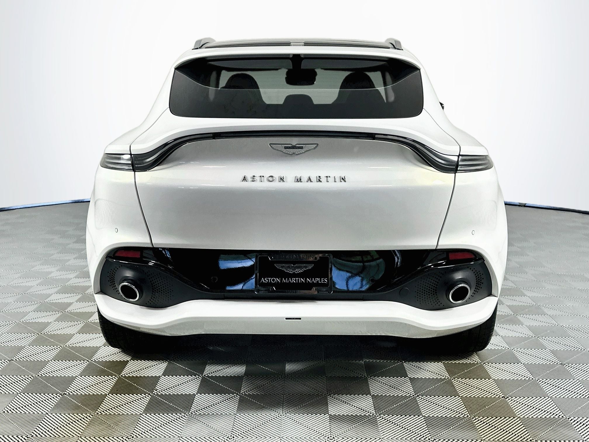 2023 Aston Martin DBX Base