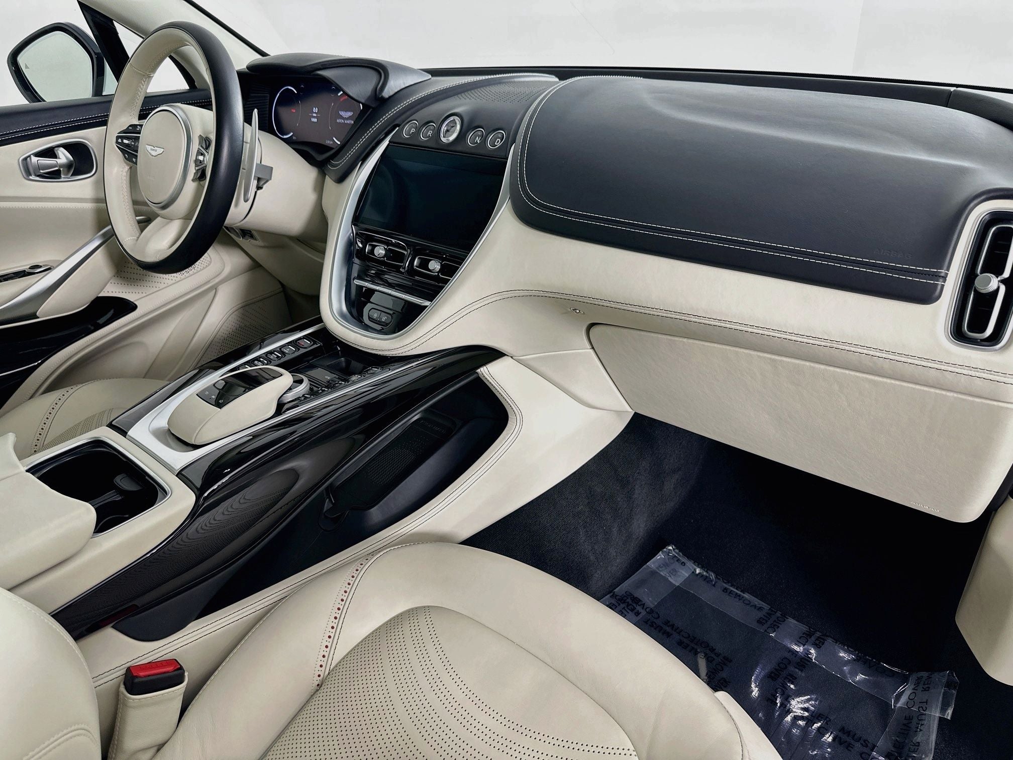 2023 Aston Martin DBX Base