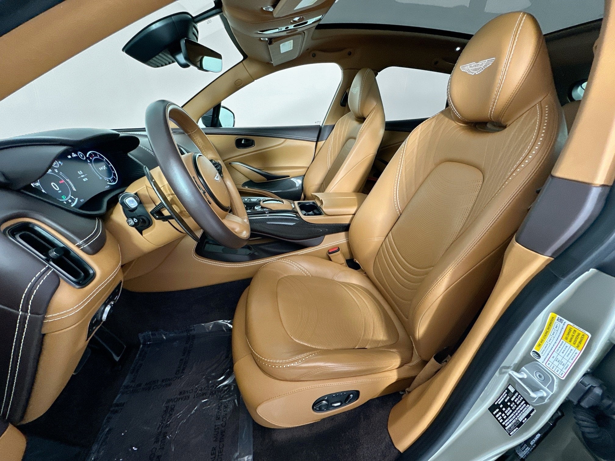 2023 Aston Martin DBX 707