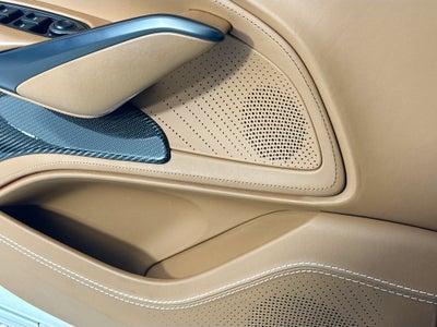 2023 Aston Martin DBX 707