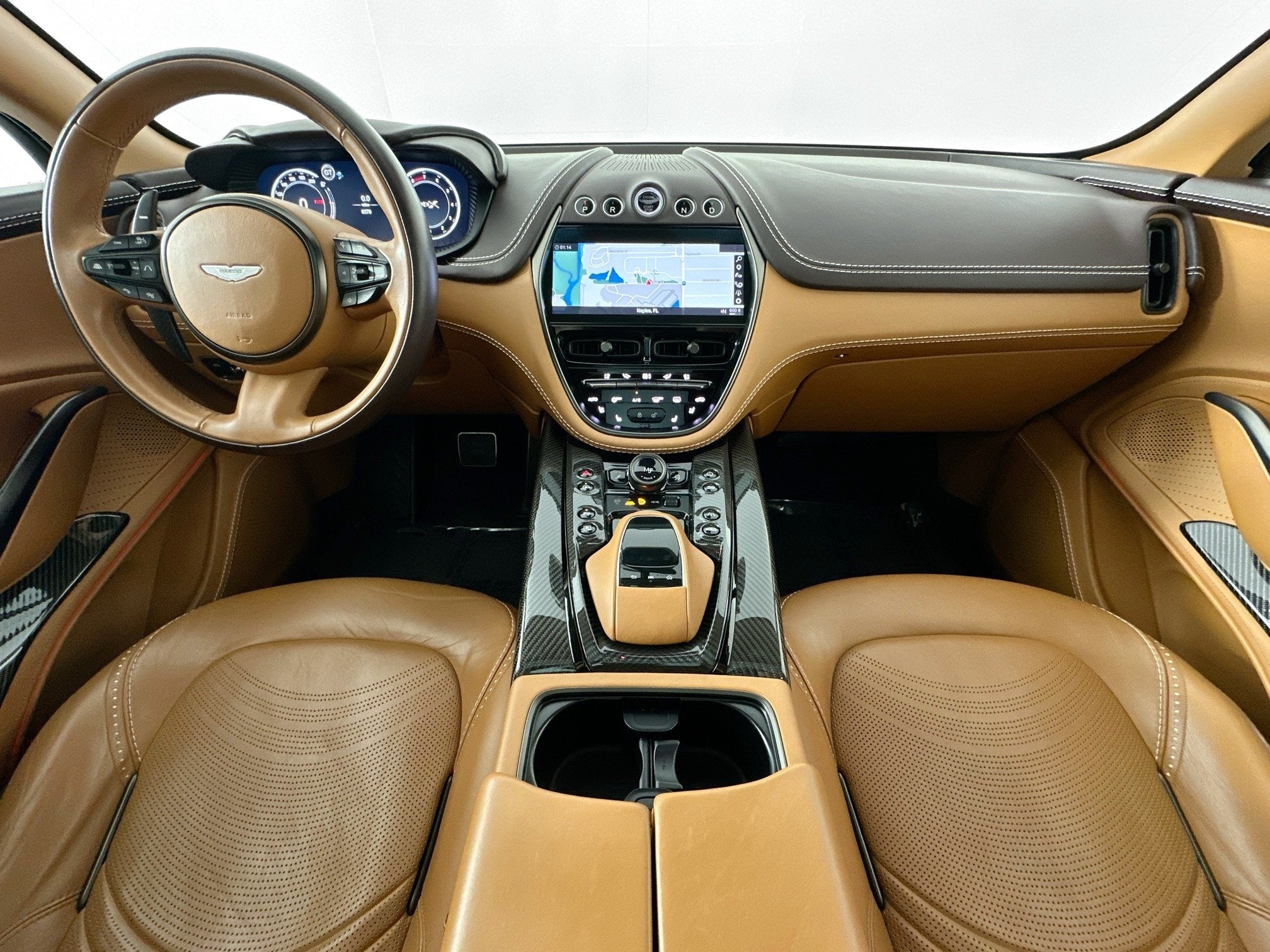 2023 Aston Martin DBX 707