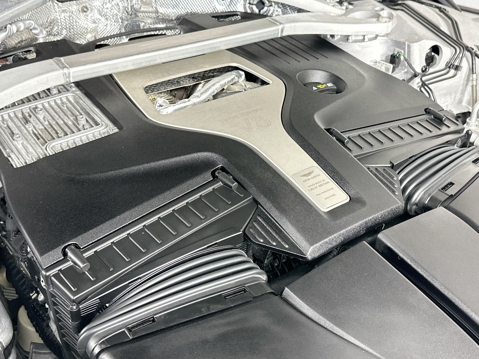 2023 Aston Martin DBX 707