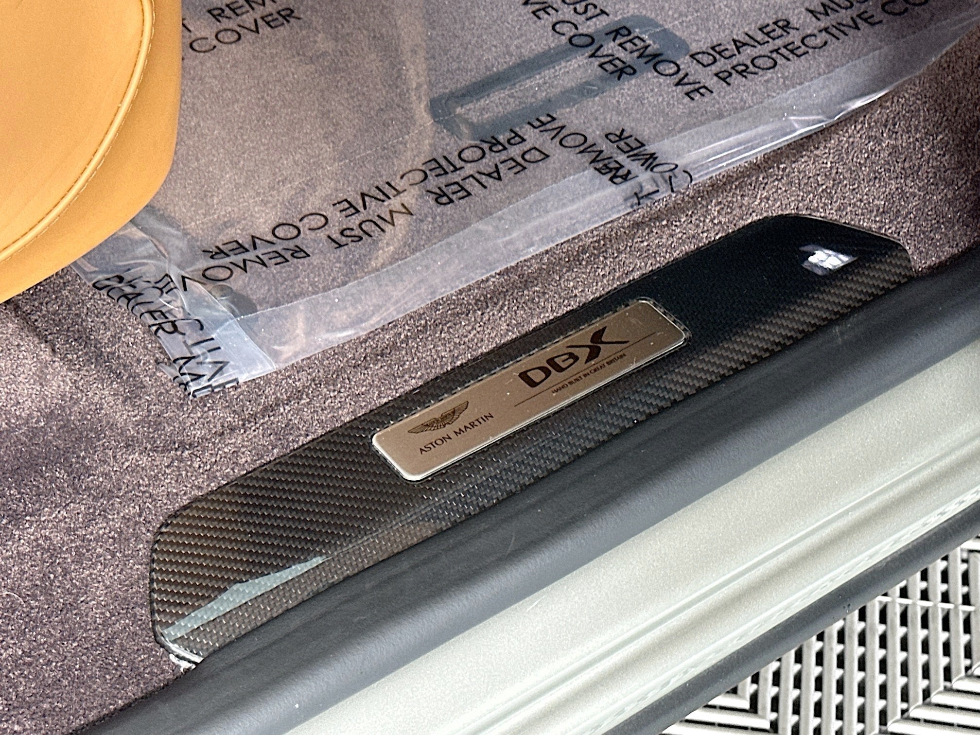 2023 Aston Martin DBX 707