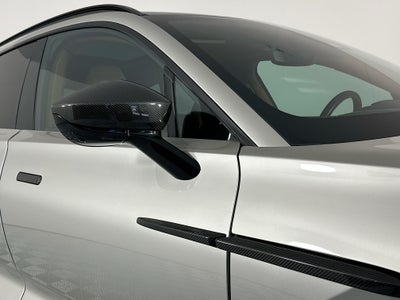 2023 Aston Martin DBX 707