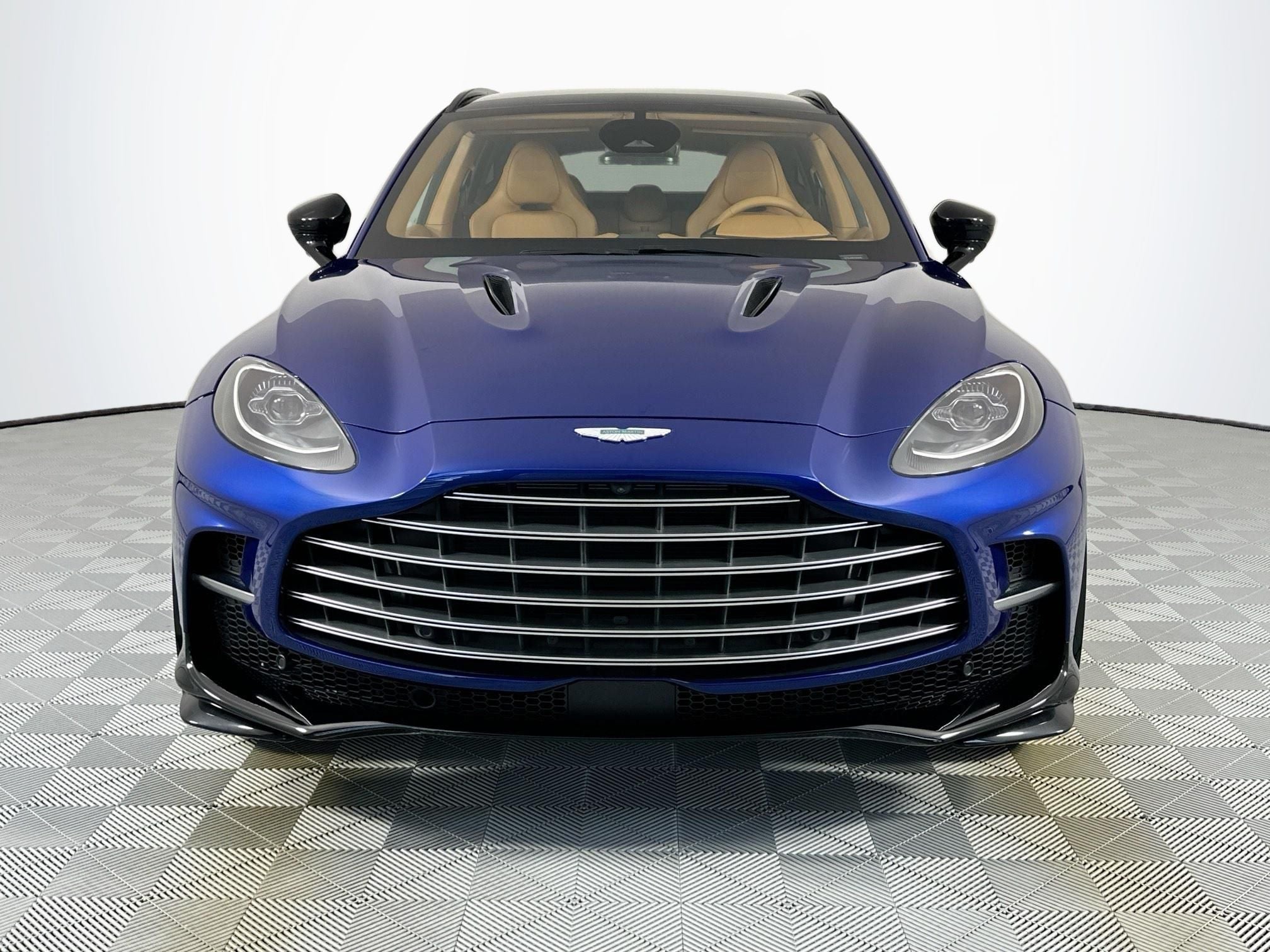 2026 Aston Martin DBX 707