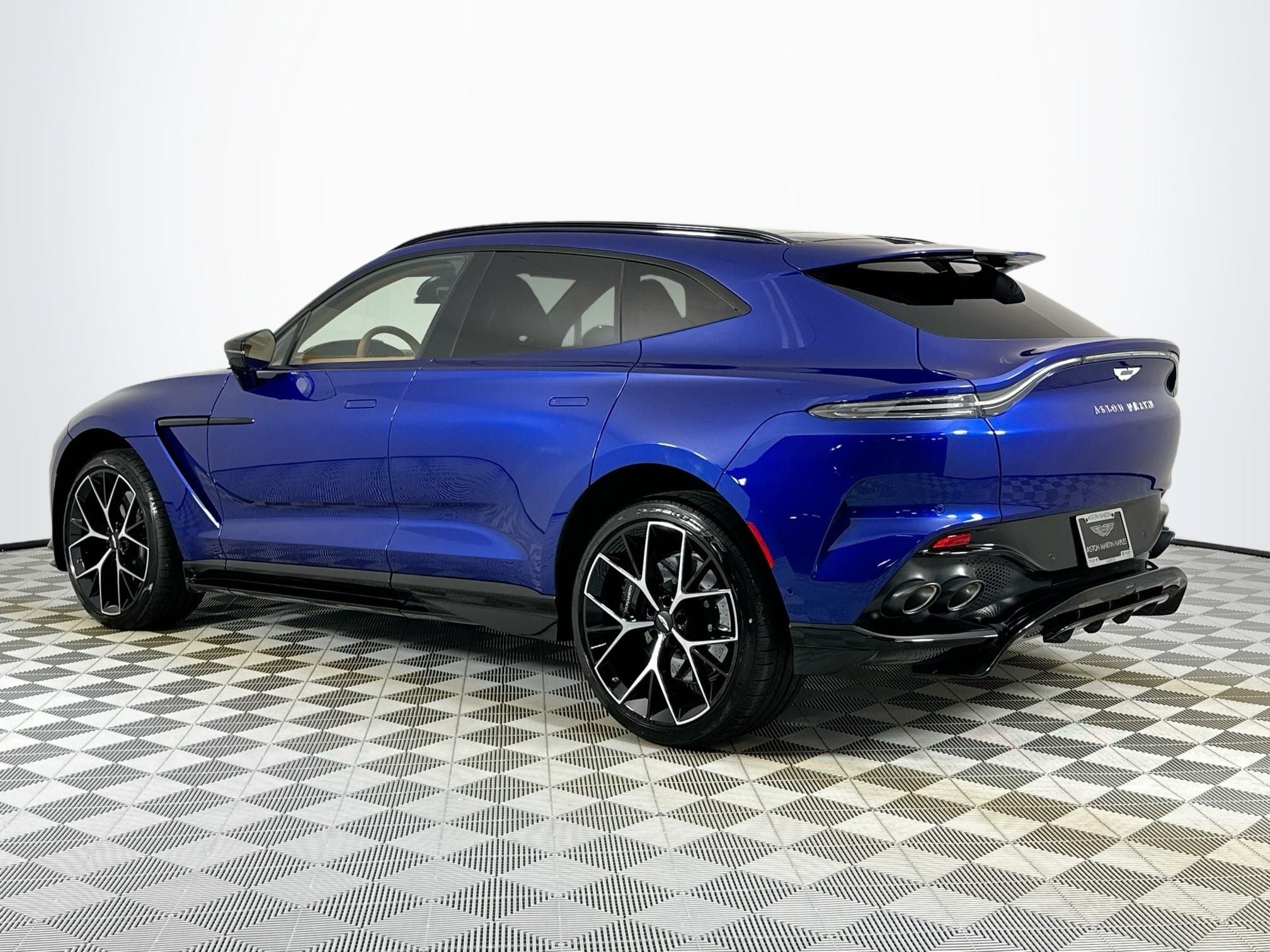 2026 Aston Martin DBX 707