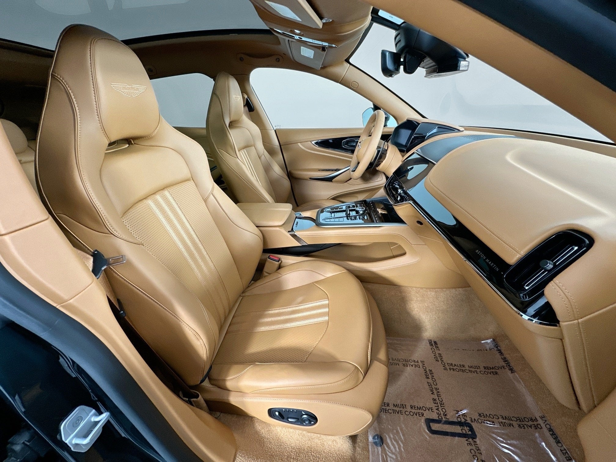 2026 Aston Martin DBX 707