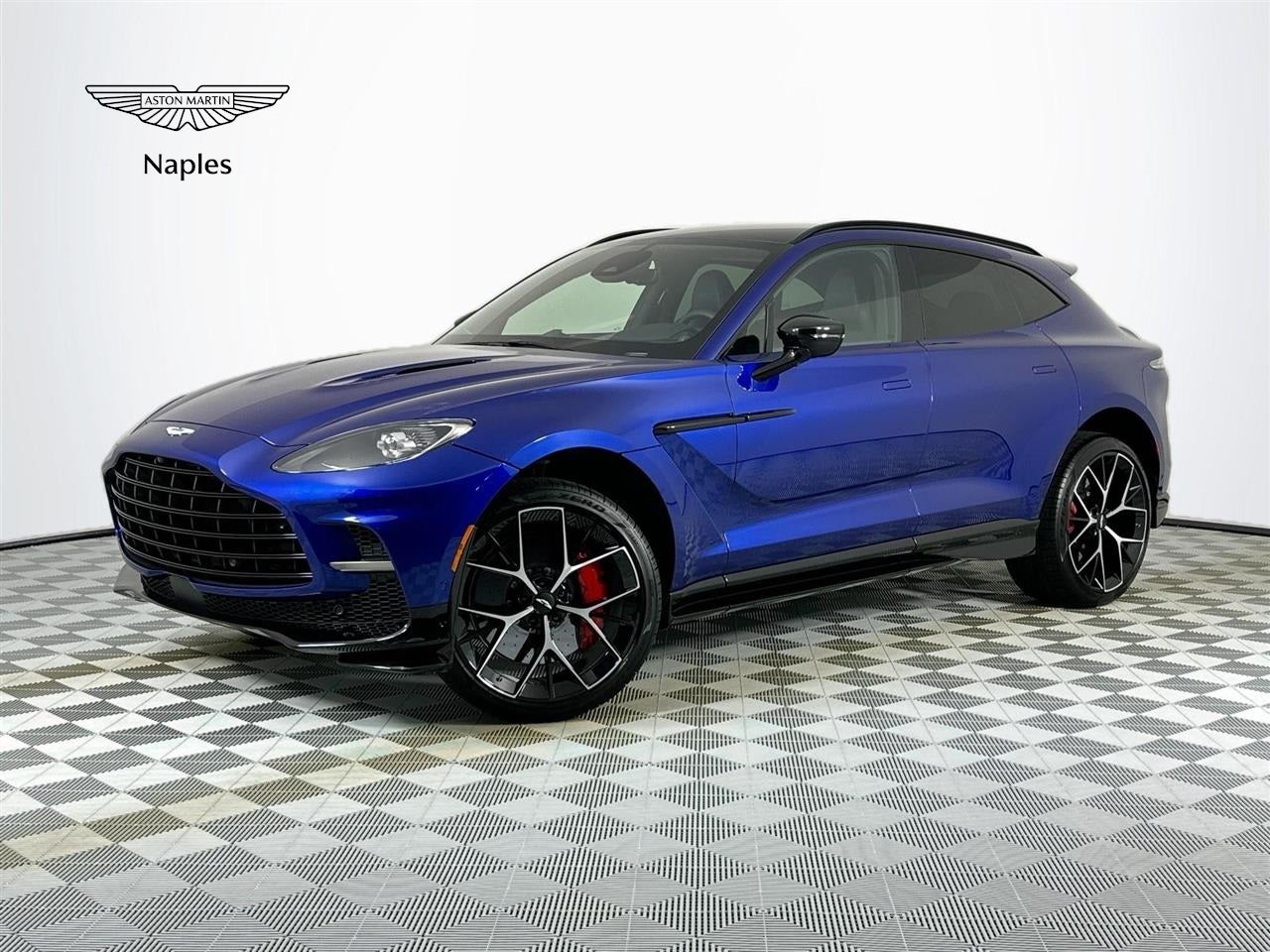 2025 Aston Martin DBX 707 Base
