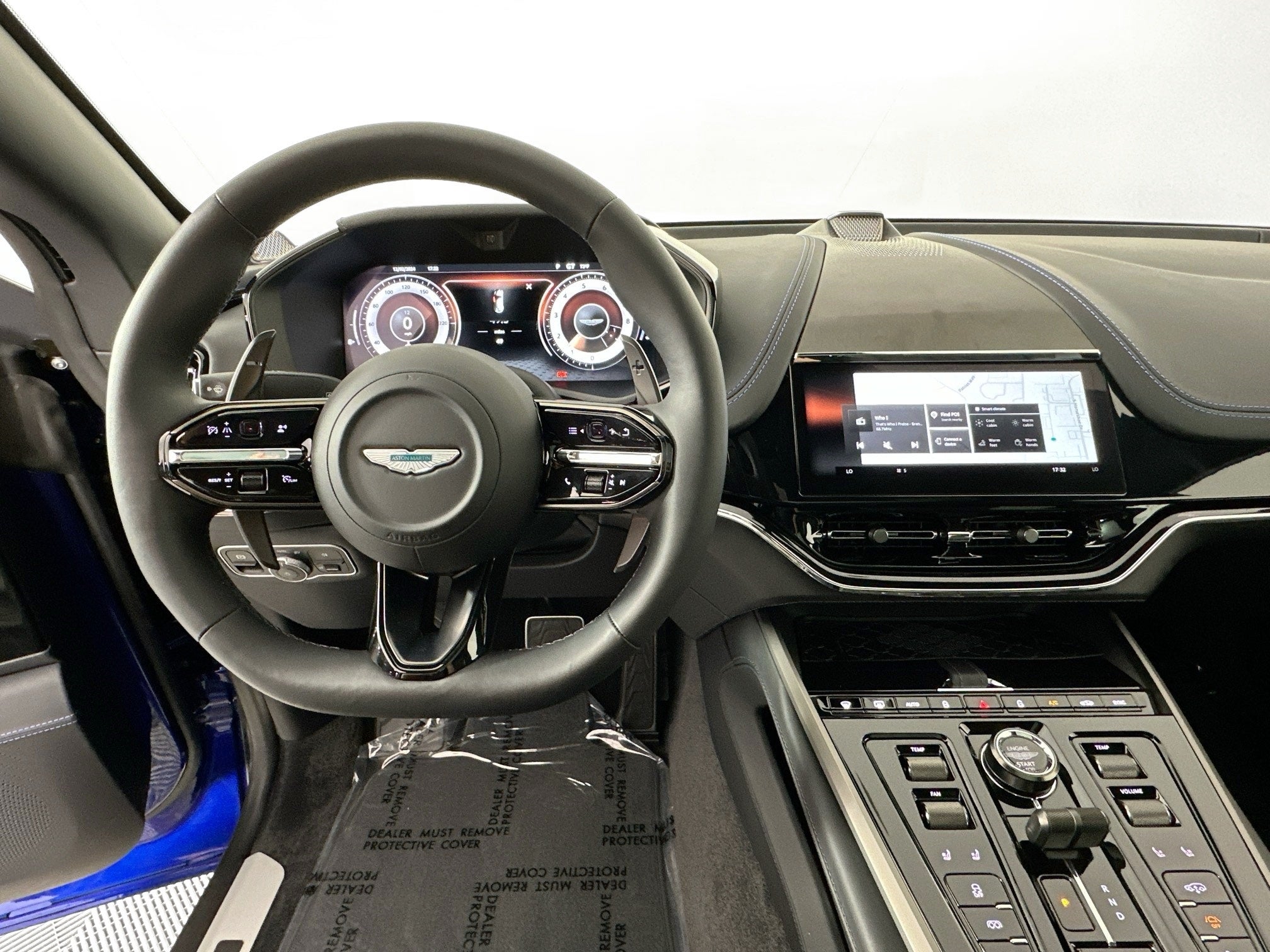 2025 Aston Martin DBX 707 Base