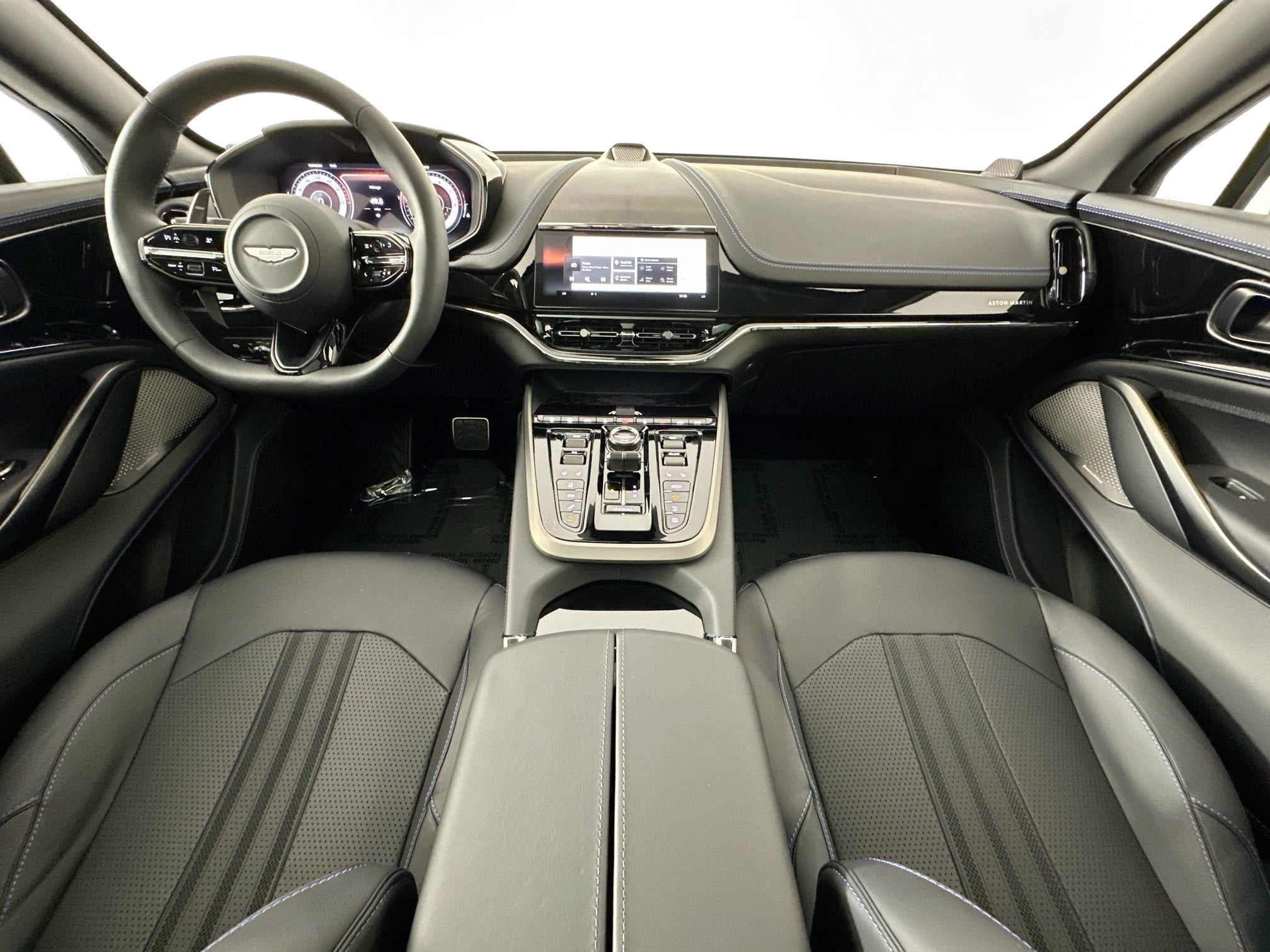 2025 Aston Martin DBX 707 Base