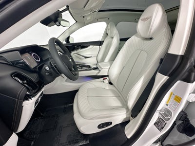 2025 Aston Martin DBX 707 Base