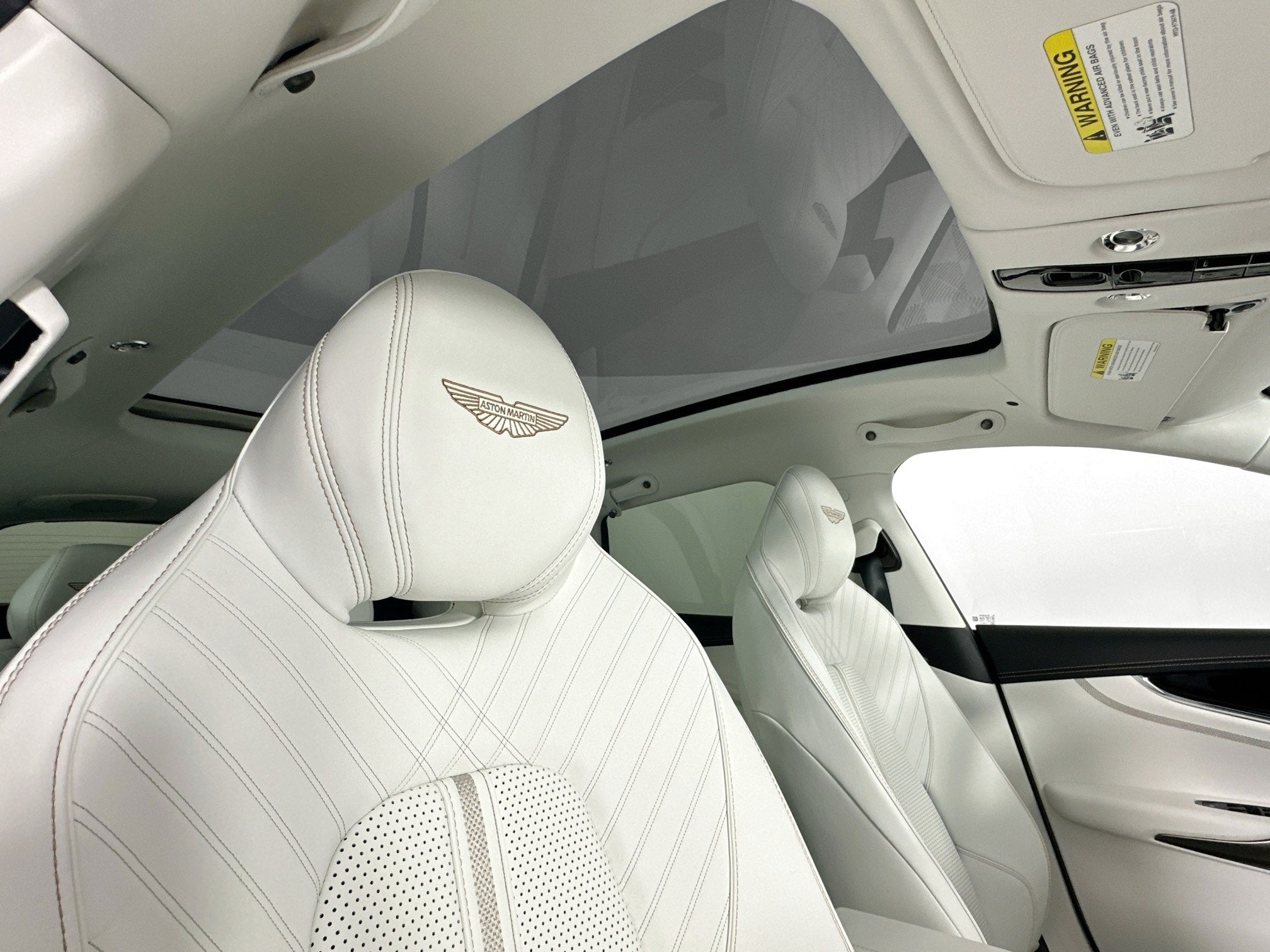 2025 Aston Martin DBX 707 Base