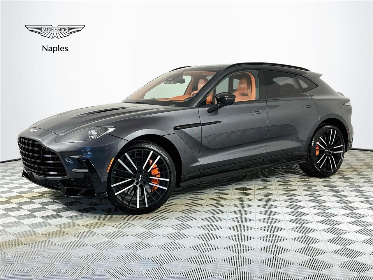 2026 Aston Martin DBX