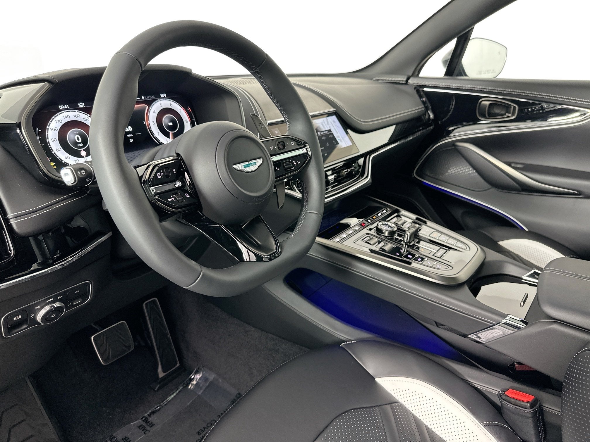 2026 Aston Martin DBX S