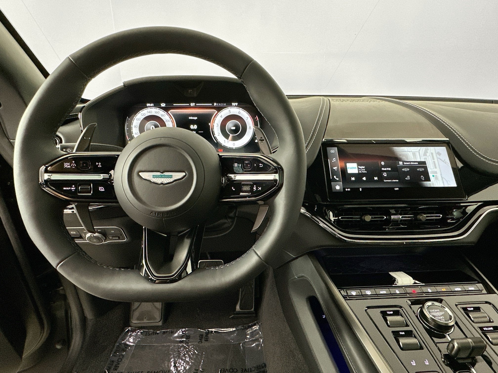 2026 Aston Martin DBX S