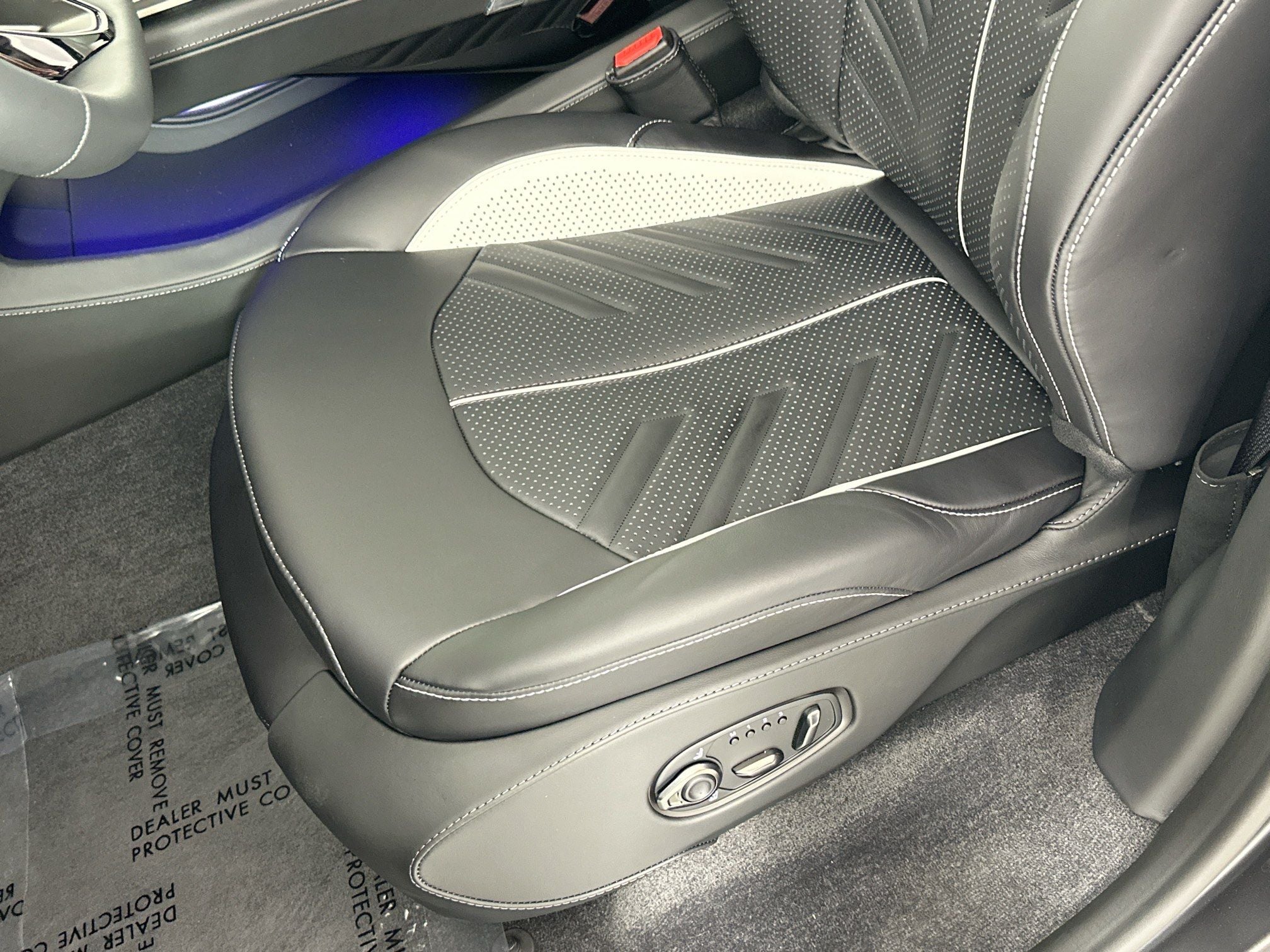 2026 Aston Martin DBX S