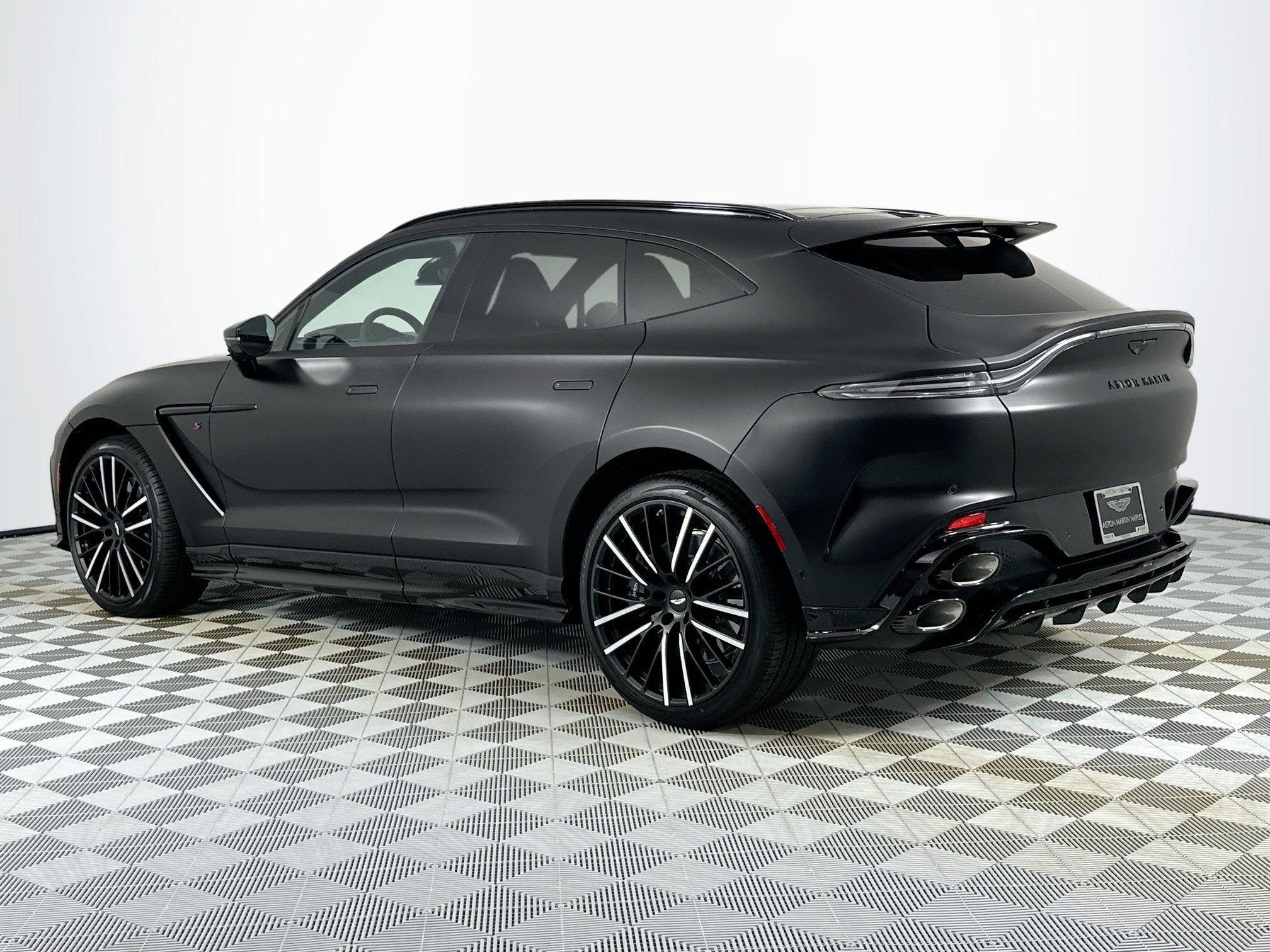 2026 Aston Martin DBX S