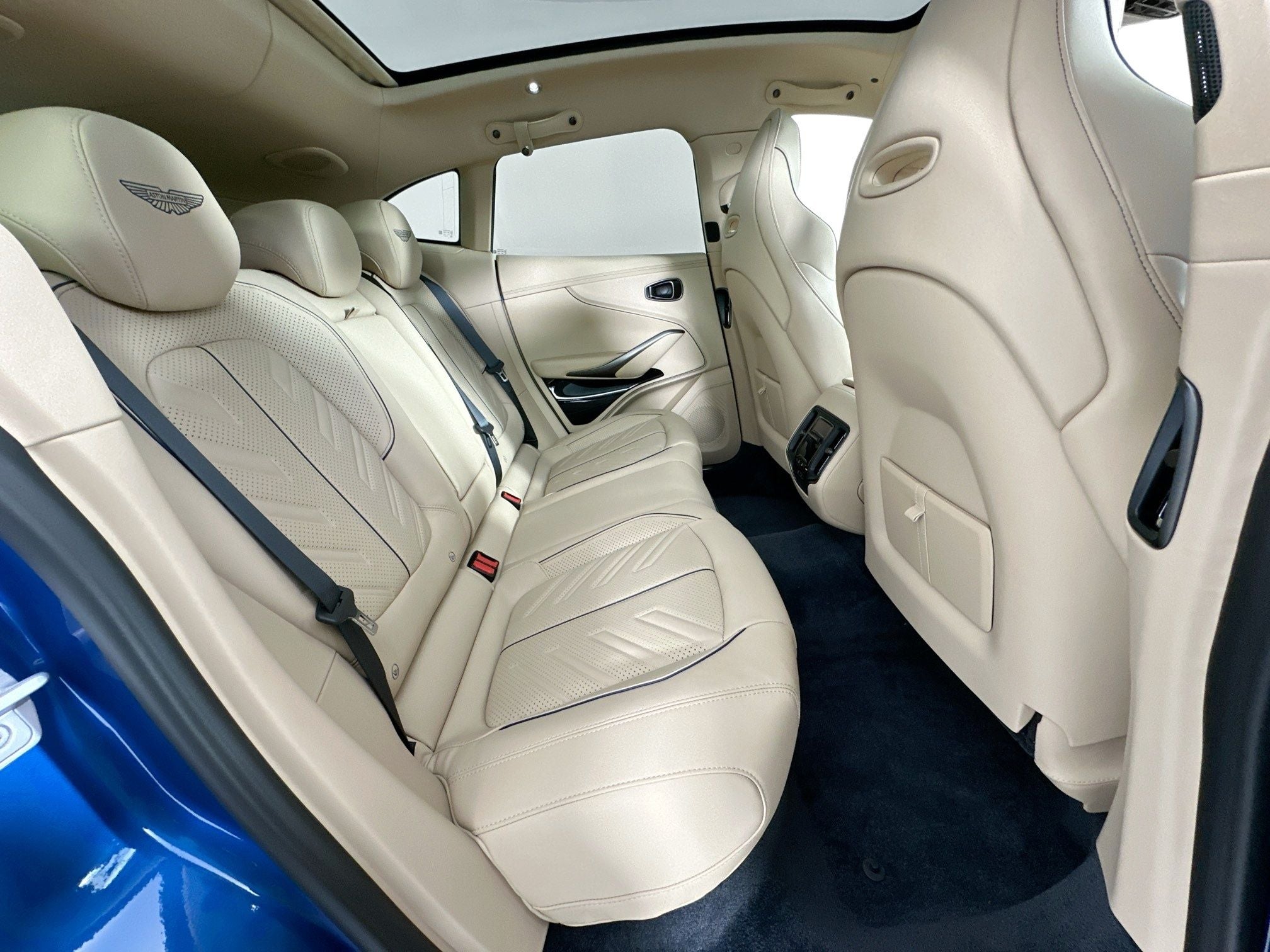 2026 Aston Martin DBX S