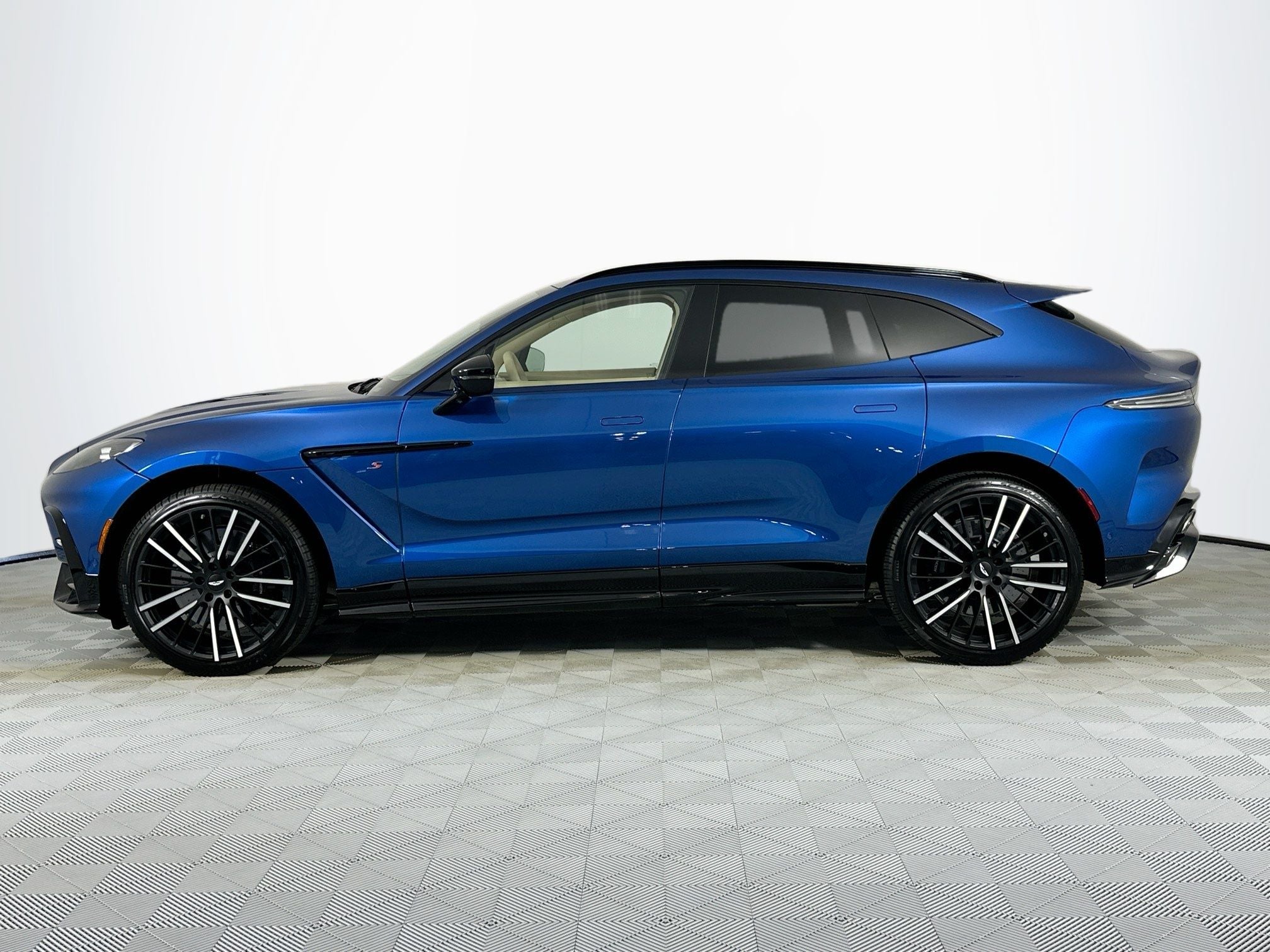 2026 Aston Martin DBX S