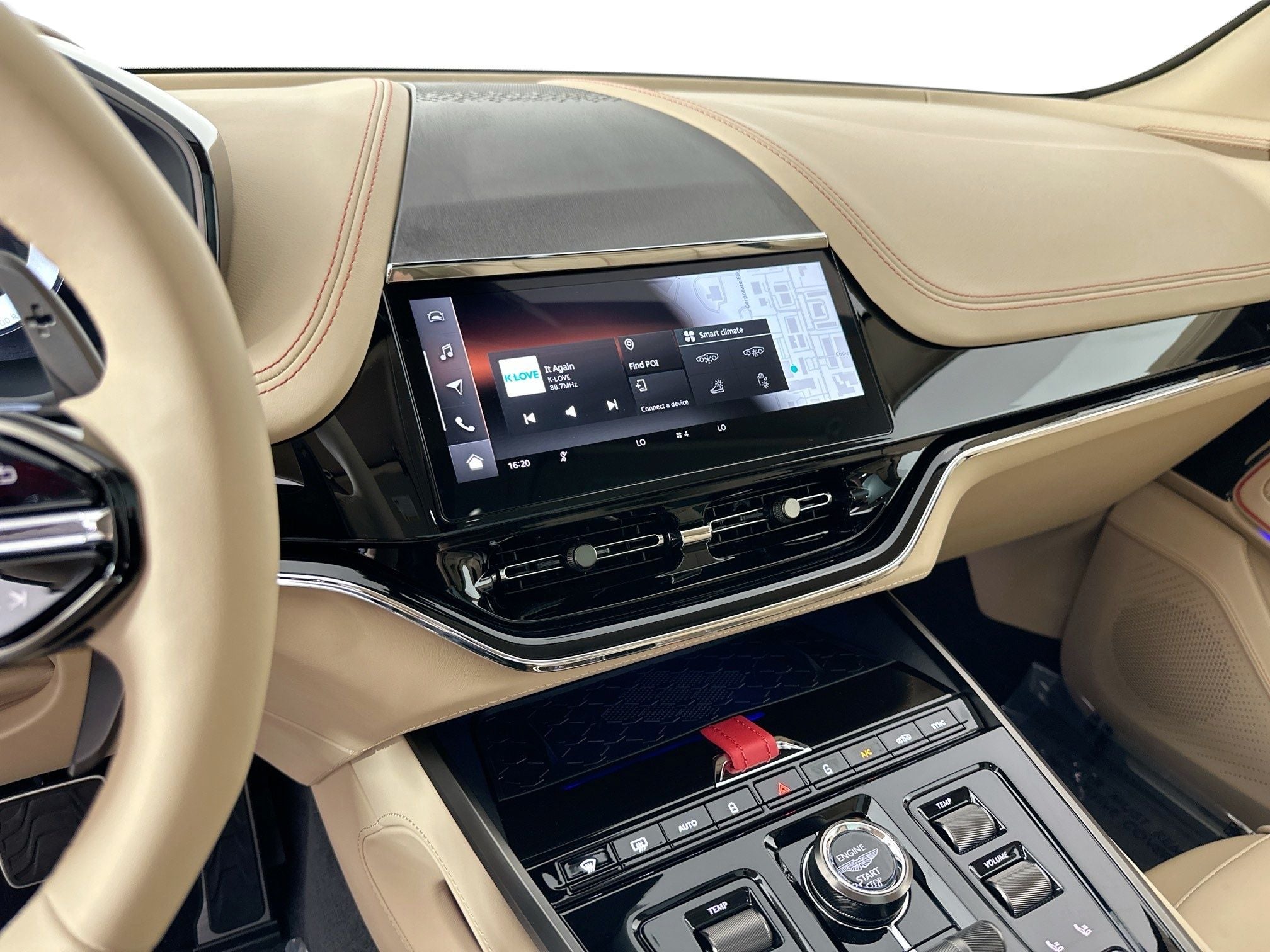 2026 Aston Martin DBX S