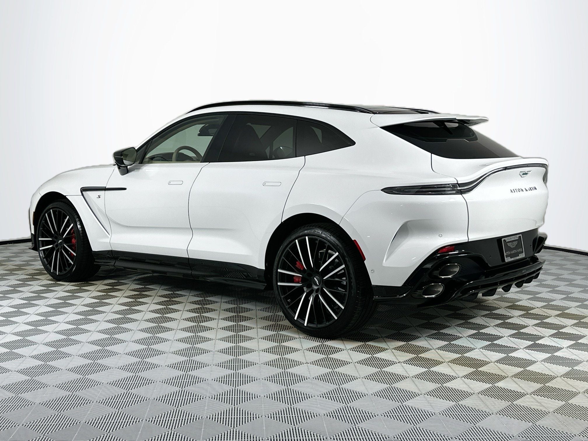 2026 Aston Martin DBX S