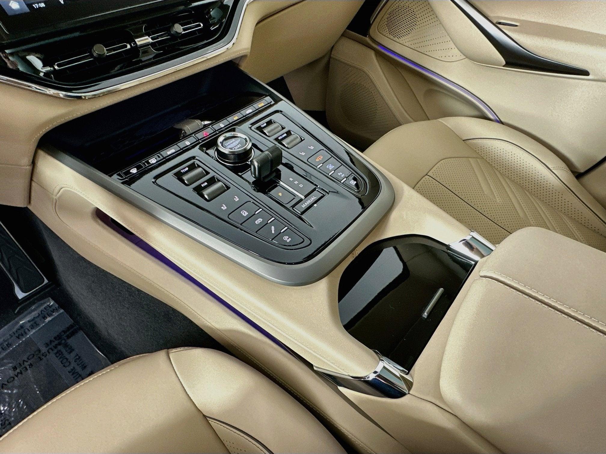 2026 Aston Martin DBX S