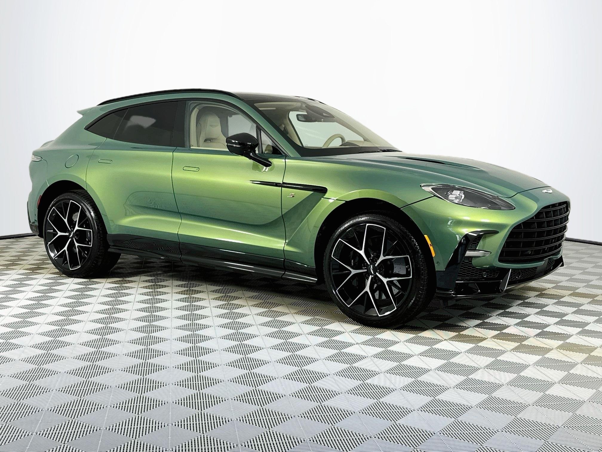 2026 Aston Martin DBX S