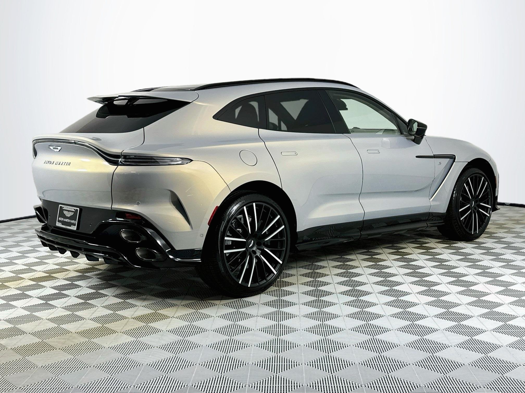2026 Aston Martin DBX S