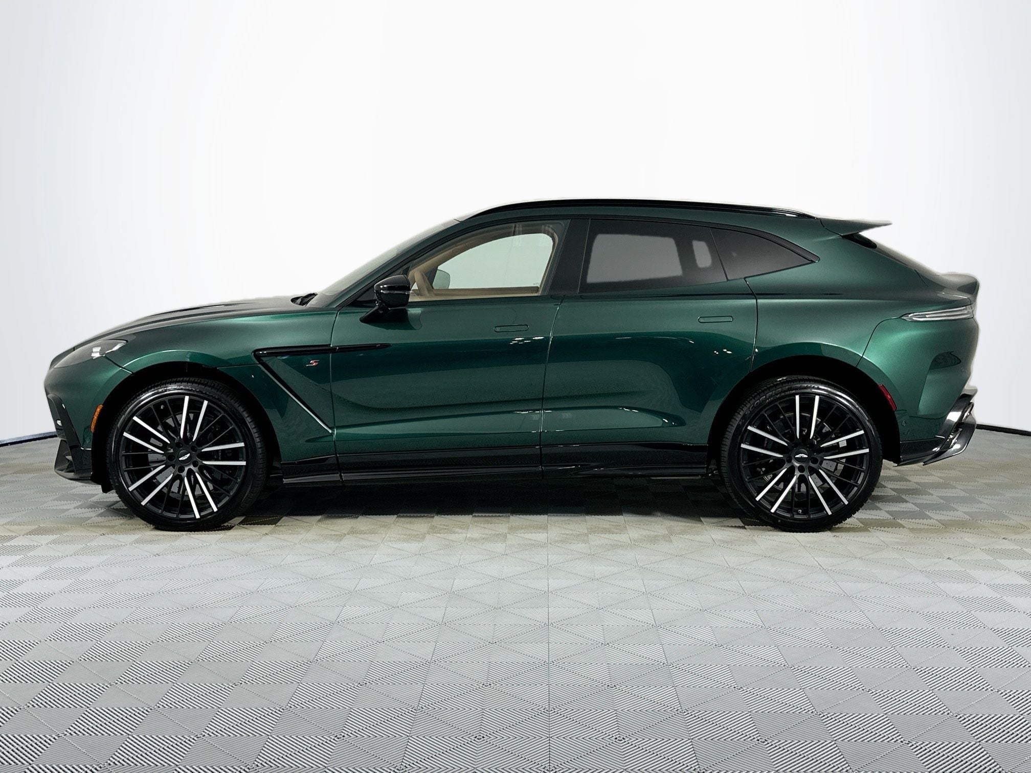2026 Aston Martin DBX S