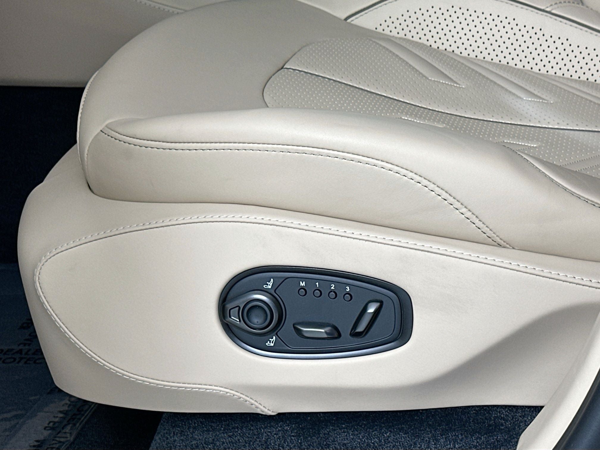 2026 Aston Martin DBX S