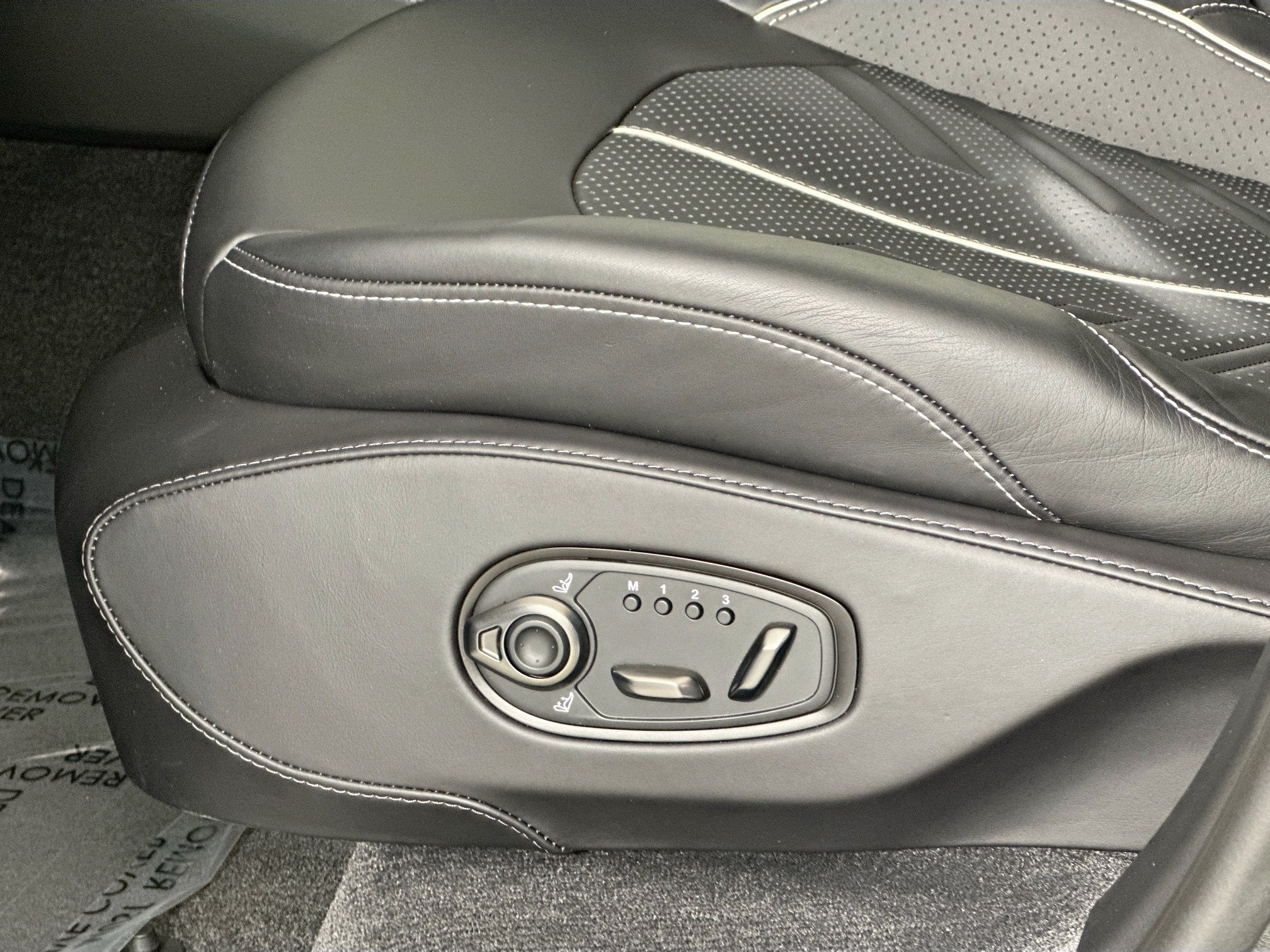 2026 Aston Martin DBX S Base