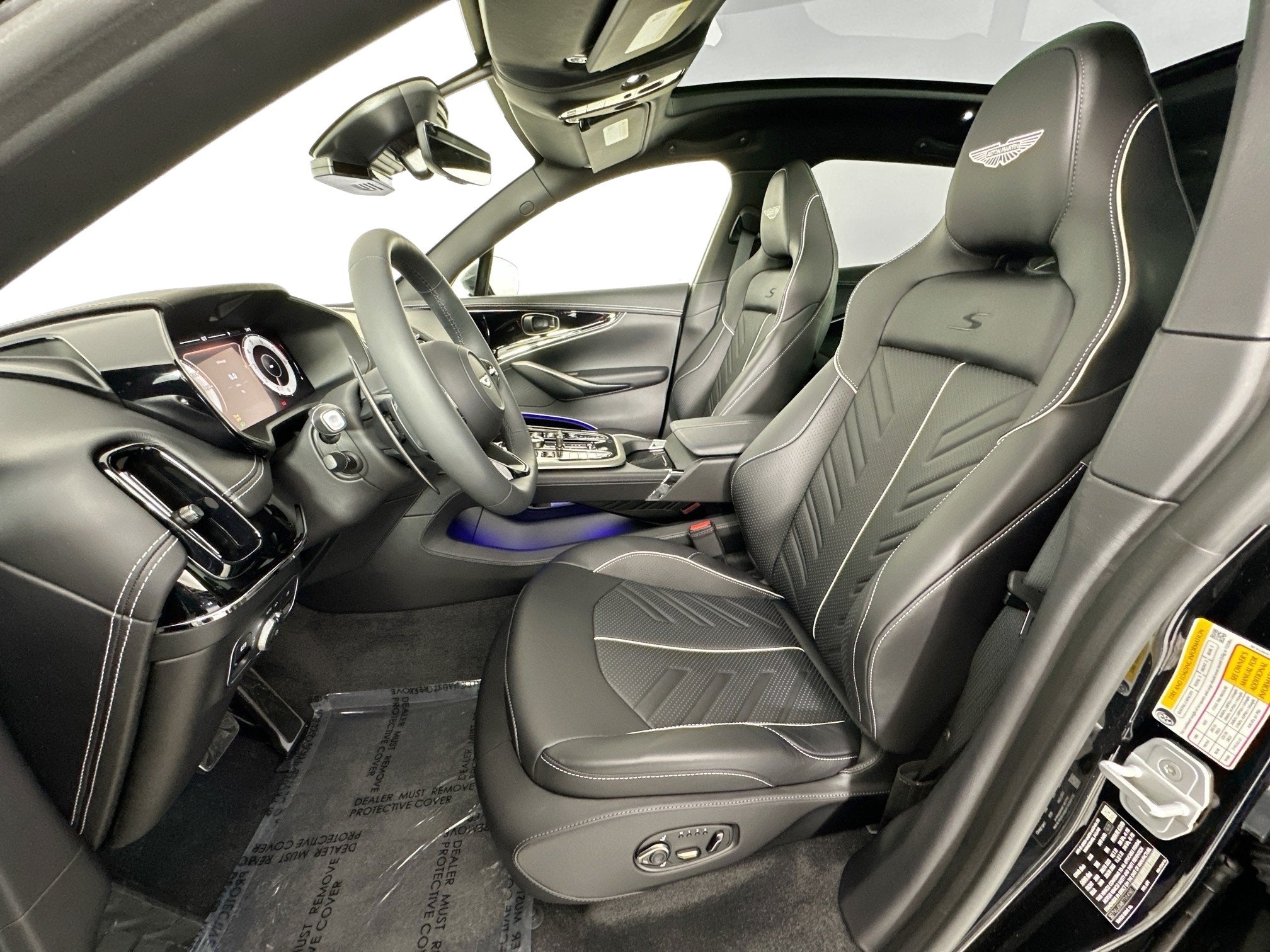 2026 Aston Martin DBX S Base