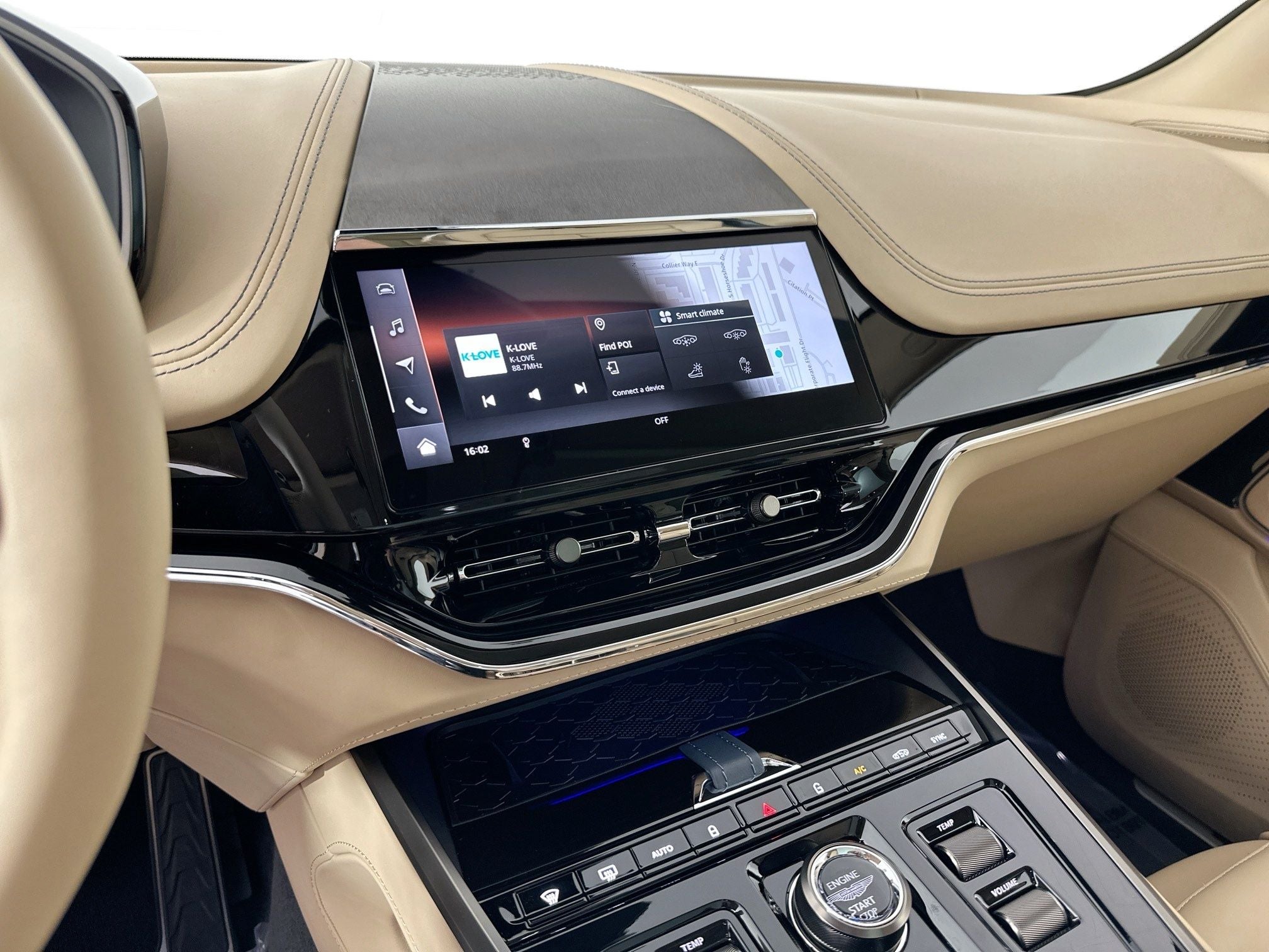 2026 Aston Martin DBX S