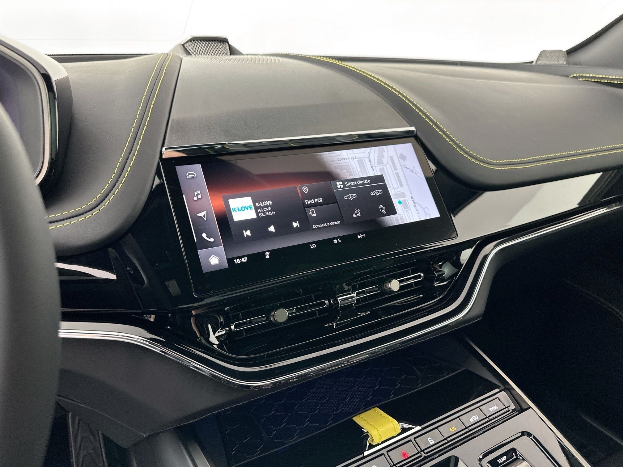 2026 Aston Martin DBX S