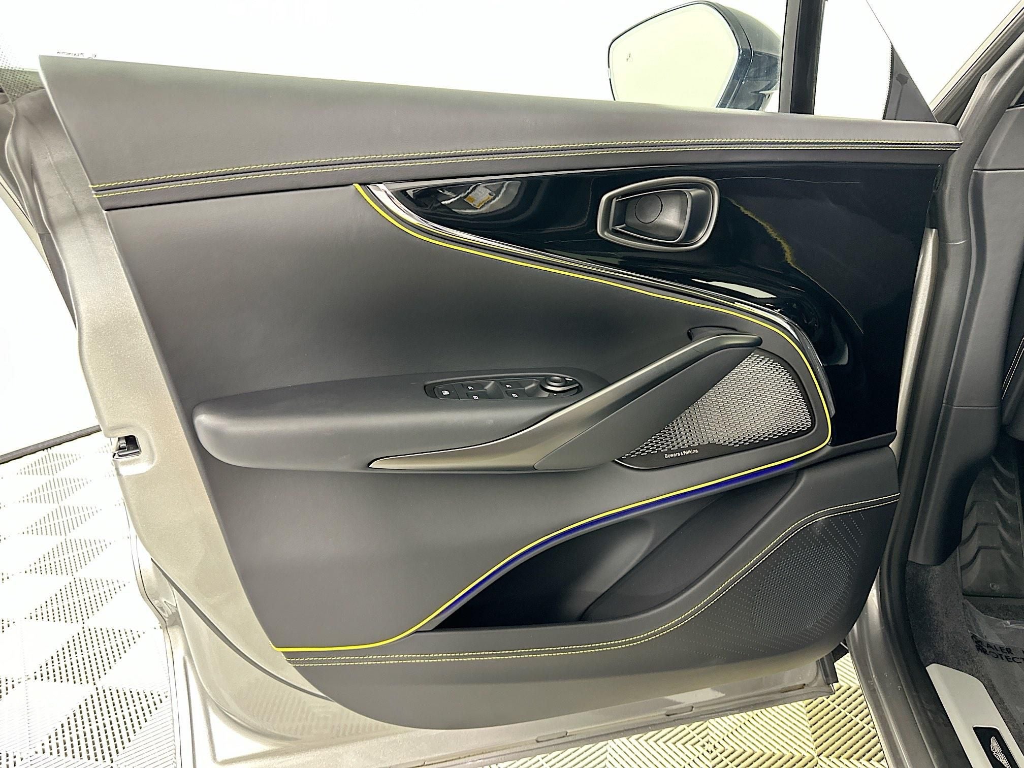 2026 Aston Martin DBX S