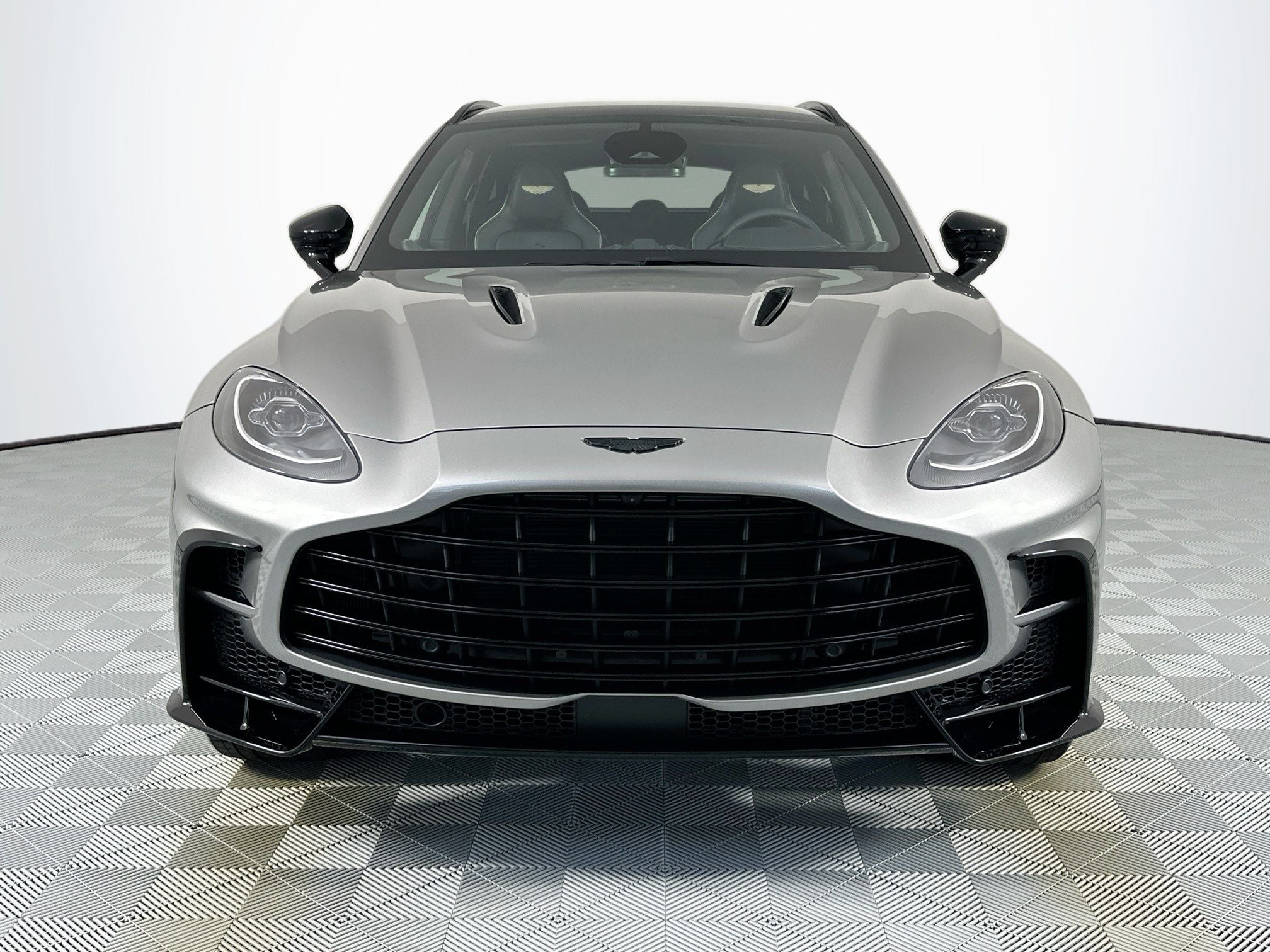 2026 Aston Martin DBX S