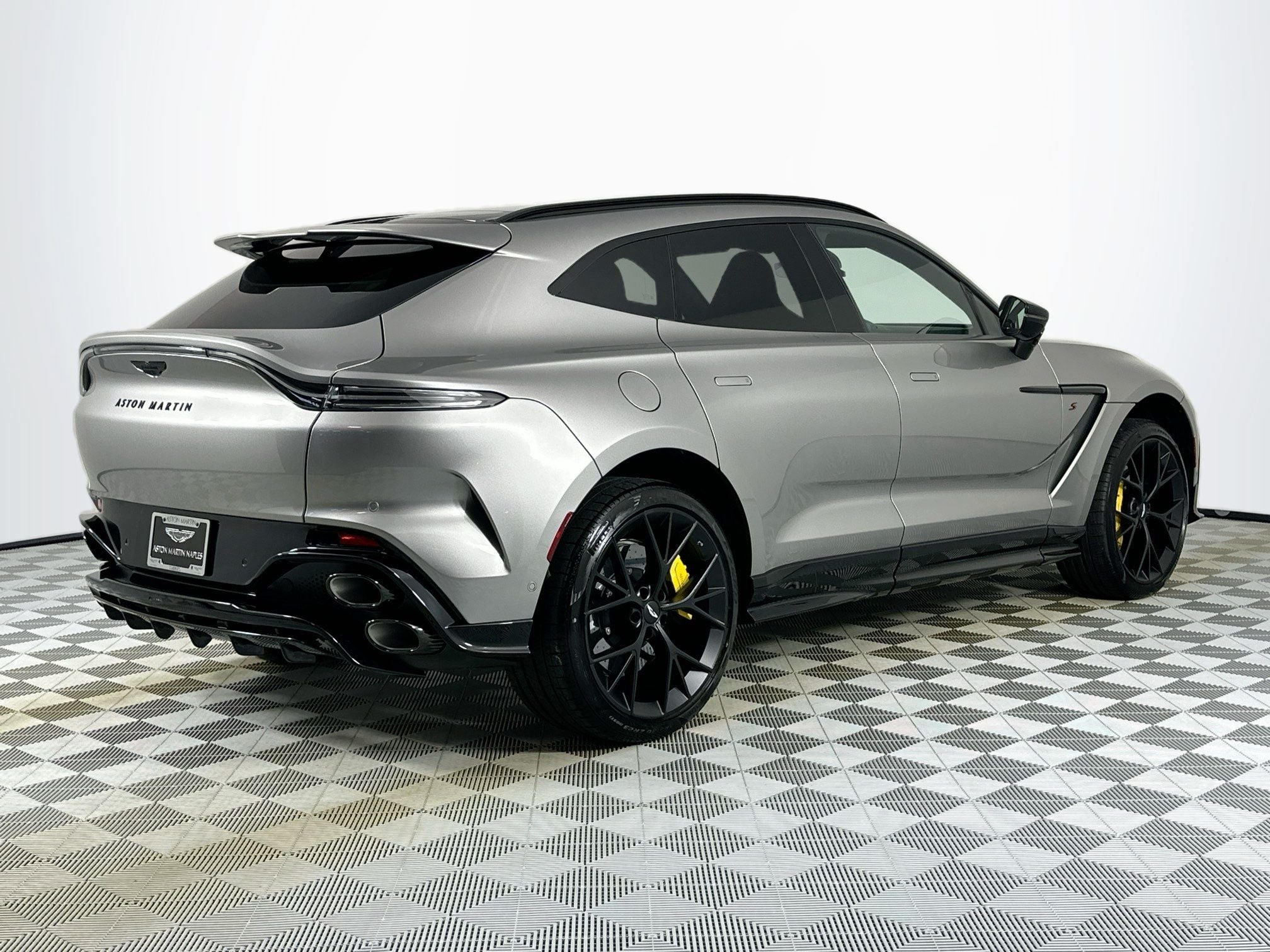 2026 Aston Martin DBX S