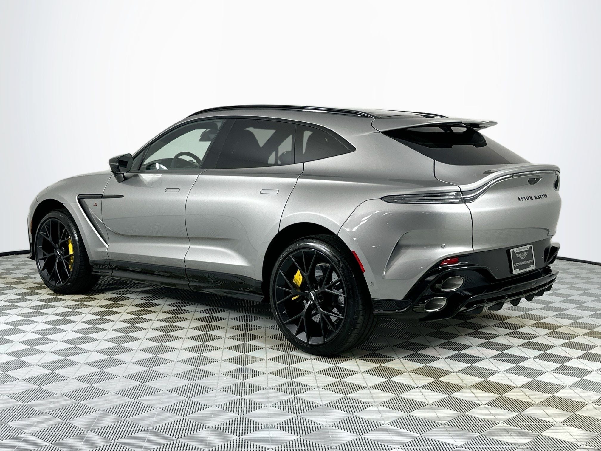 2026 Aston Martin DBX S