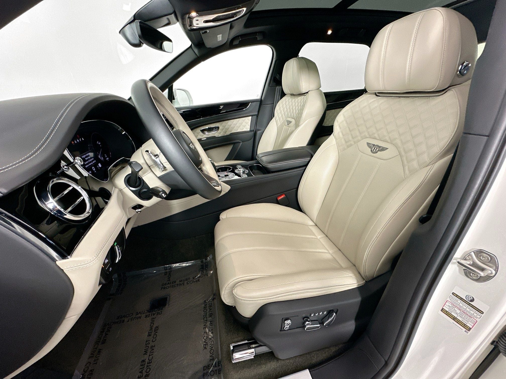 2022 Bentley Bentayga V8 MDS