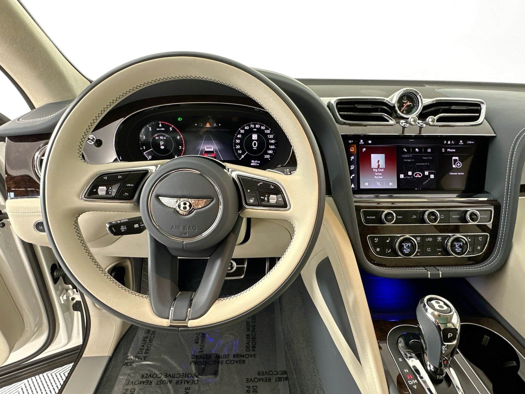 2025 Bentley Bentayga Azure