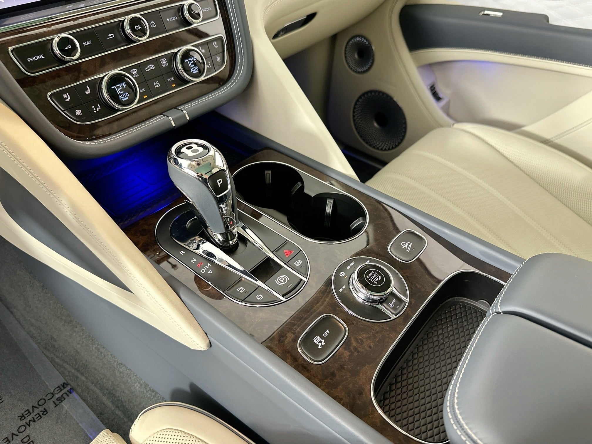 2025 Bentley Bentayga Azure