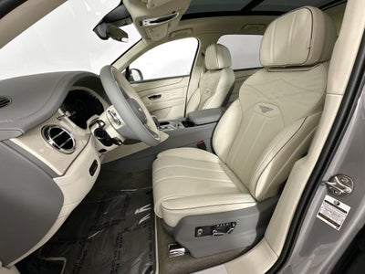 2025 Bentley Bentayga Atelier