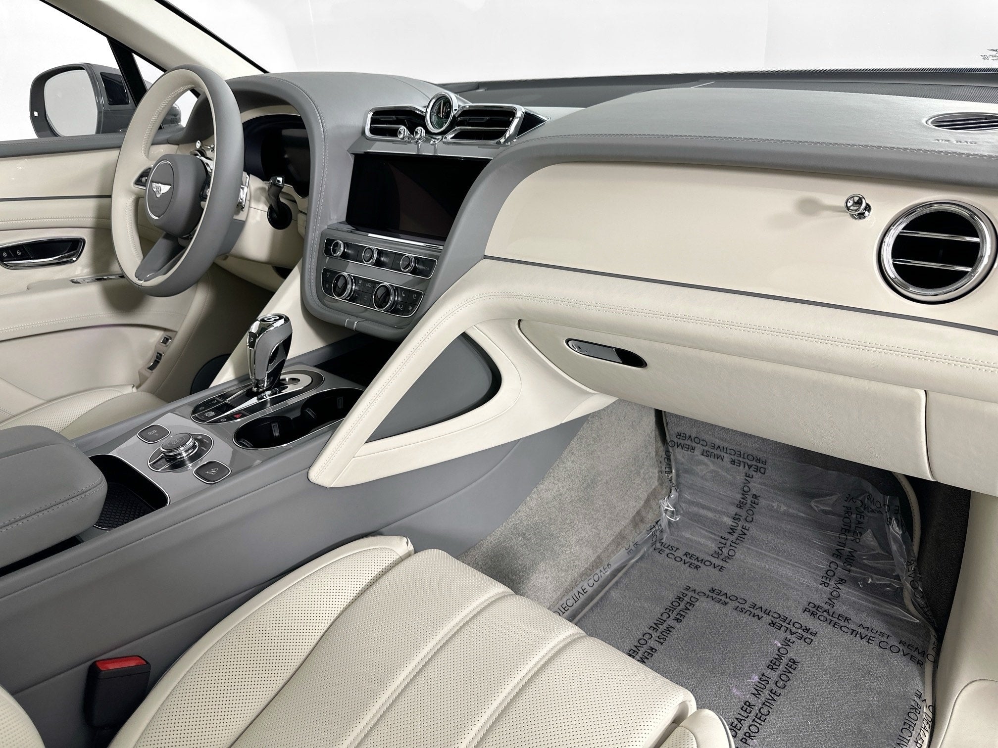 2025 Bentley Bentayga Atelier