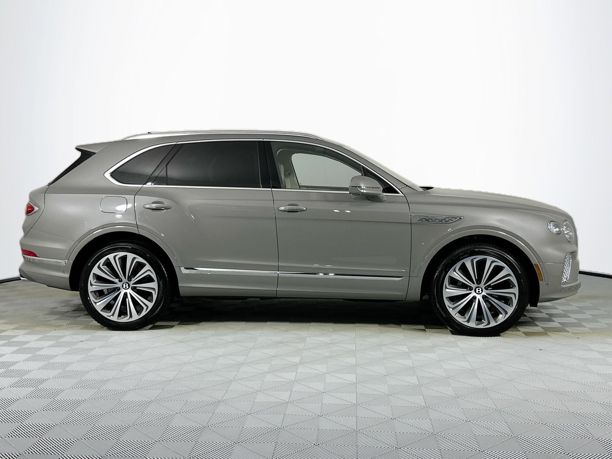 2025 Bentley Bentayga Atelier