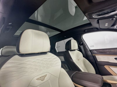 2027 Bentley Bentayga Base