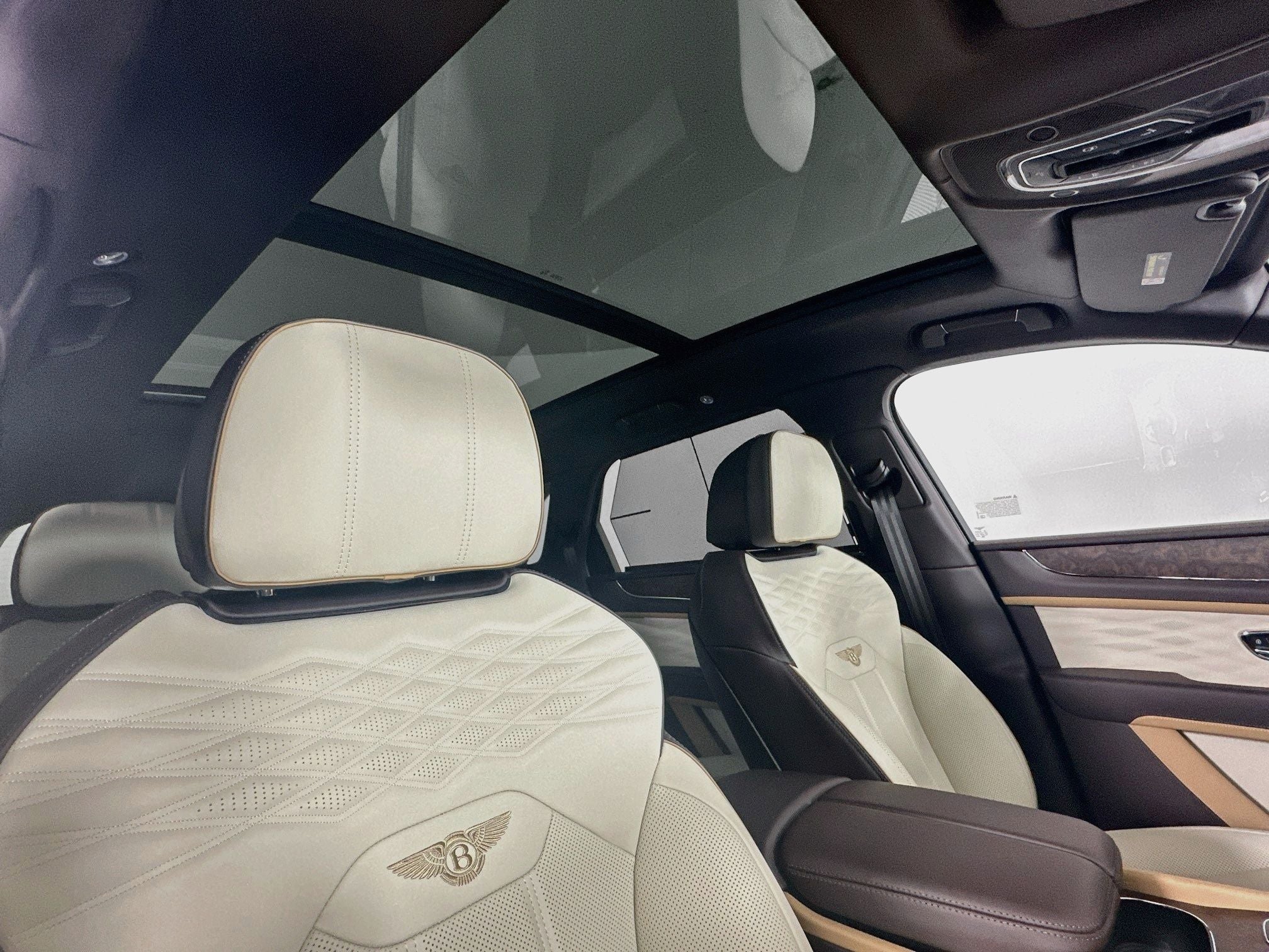 2027 Bentley Bentayga Base