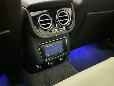 2025 Bentley Bentayga V8
