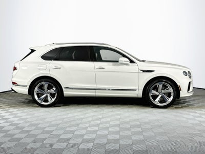 2025 Bentley Bentayga V8