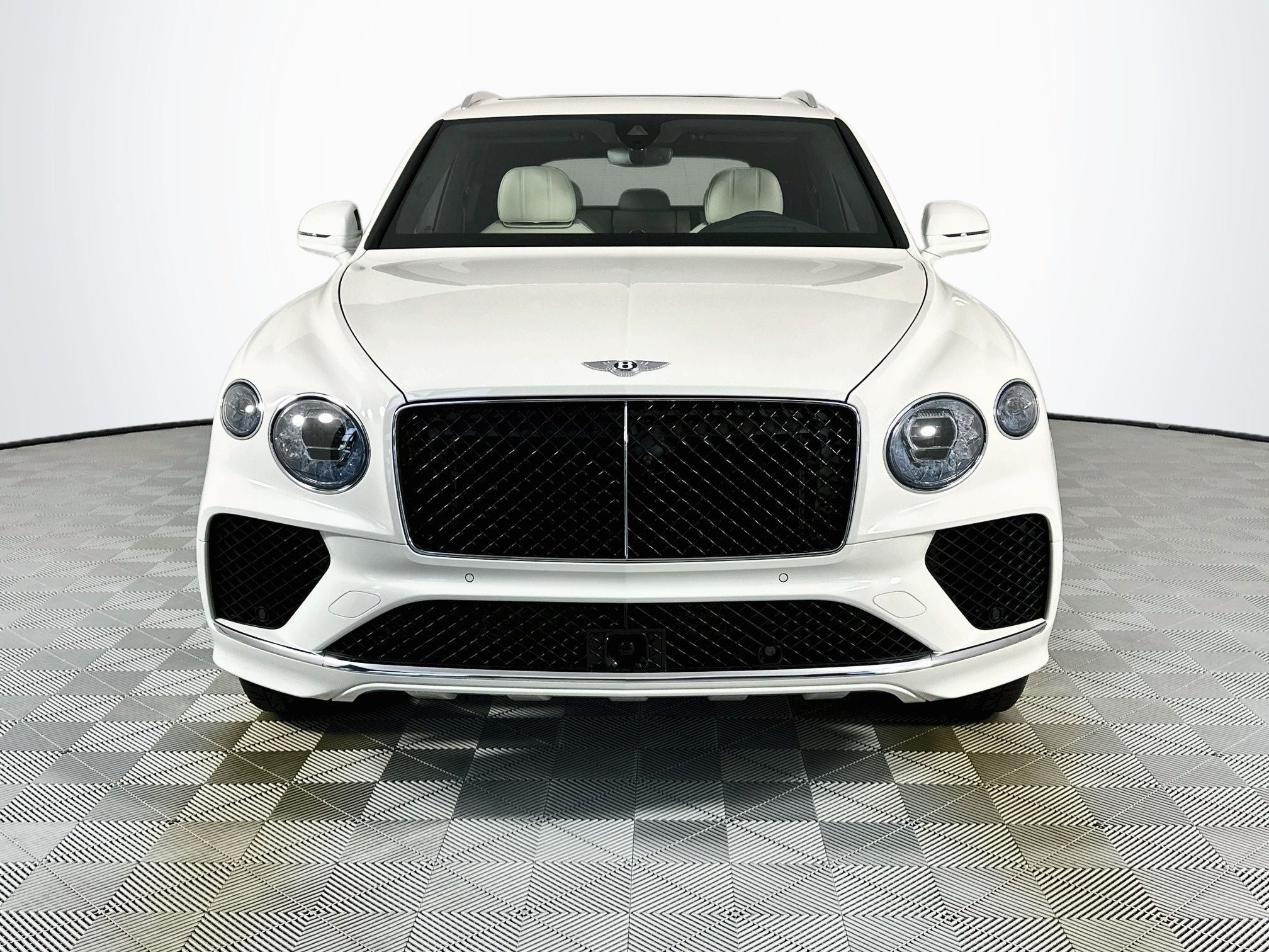 2025 Bentley Bentayga V8