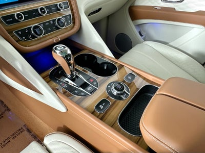 2025 Bentley Bentayga Azure